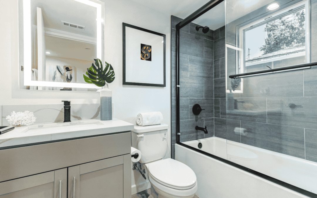 Diseña un baño de diseño funcional y elegante