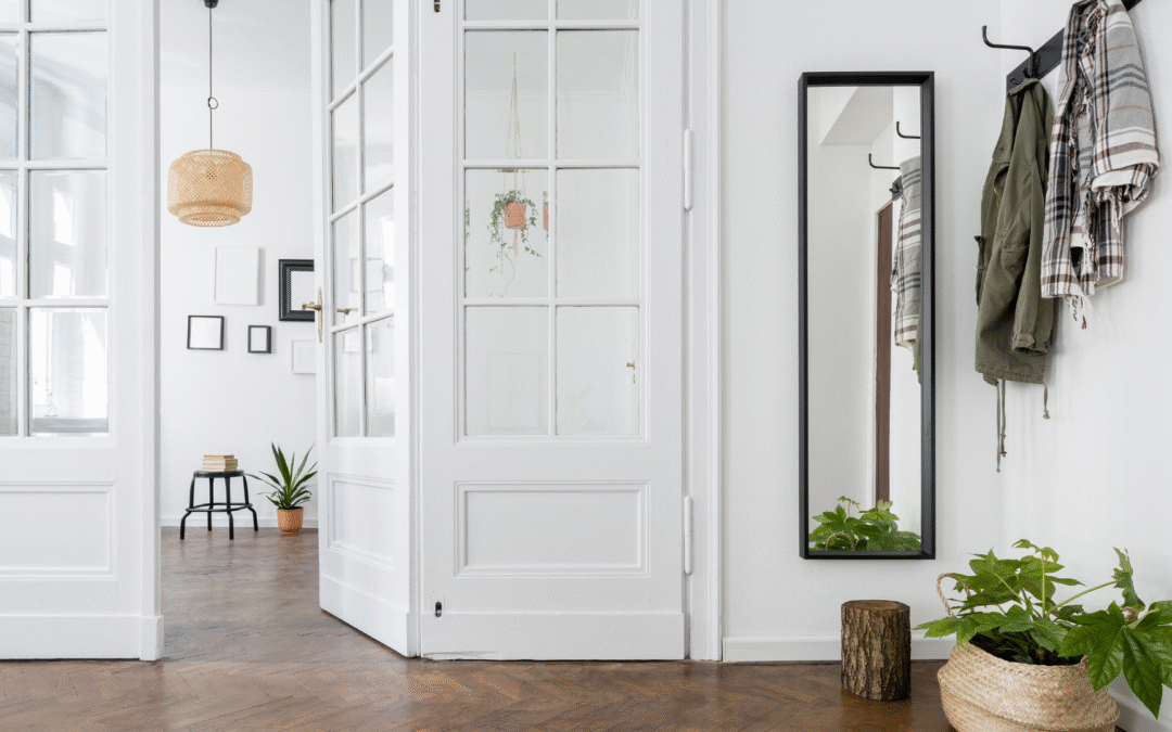 Qué puerta interior de casa combina con un estilo moderno